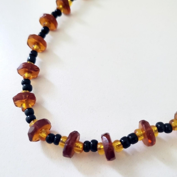 Faceted Amber Necklace - Picture 3 of 3